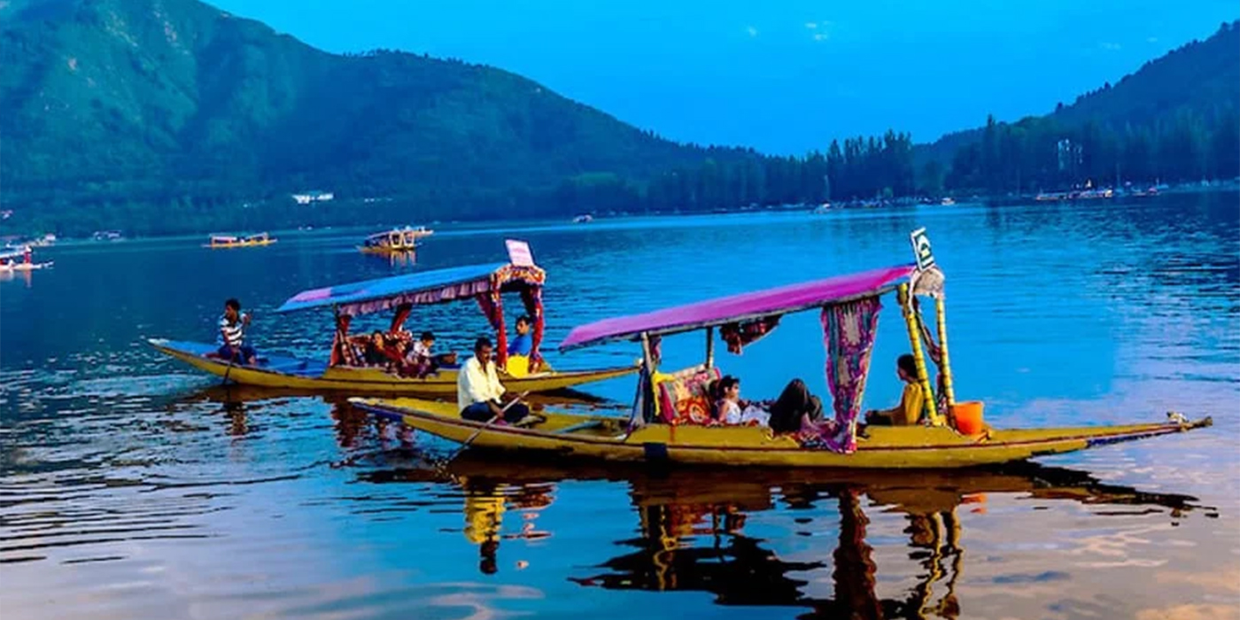 Kashmir-Family-Tour-Package-3-N-4D.jpg
